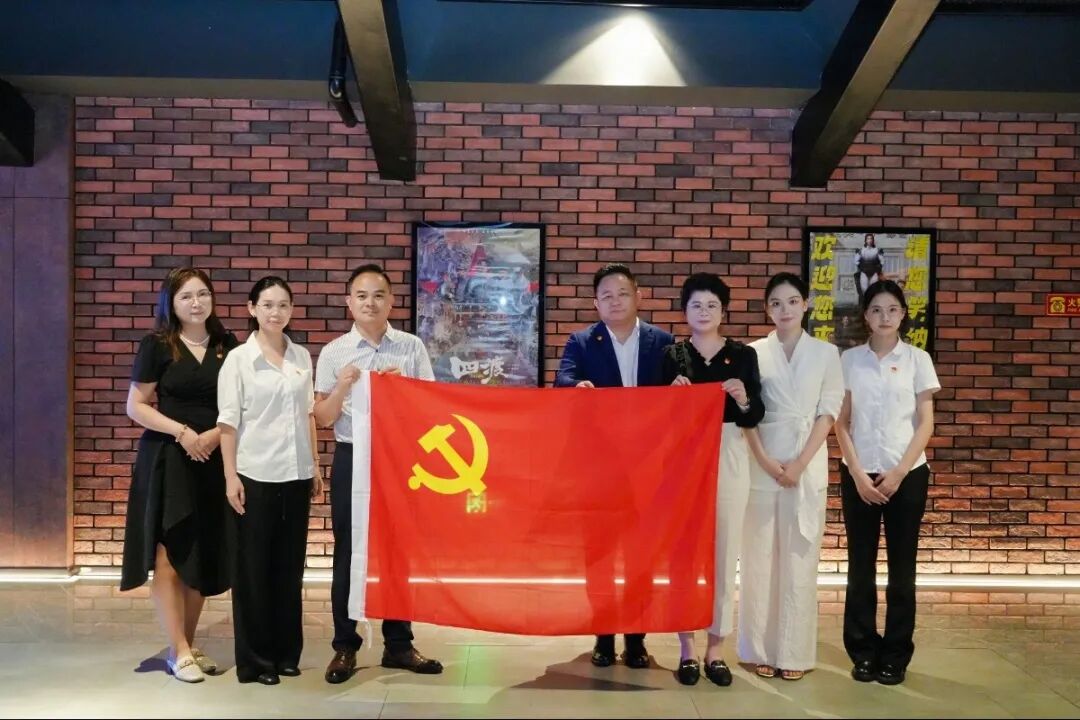 688d2dca-60db-4d54-9144-5d4b022b7abf.jpg